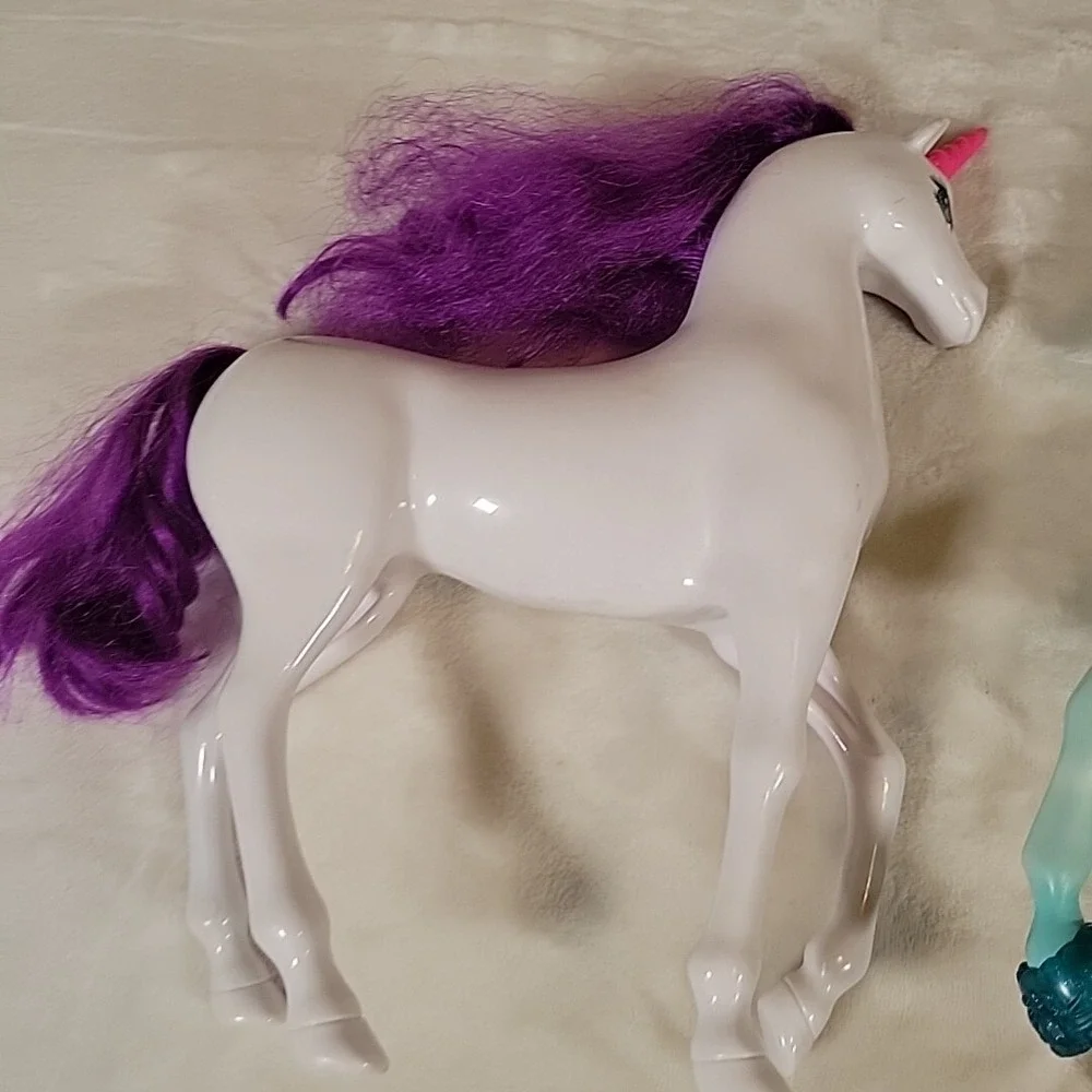 2 Disney Princess Ariel Barbie Shimmer Royal Horse Little Mermaid Pink & Purple